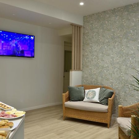Hotel Bel Sit Alassio Eksteriør billede
